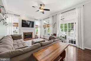 21406 Manor View Cir, Germantown, MD 20876 - Photo 12