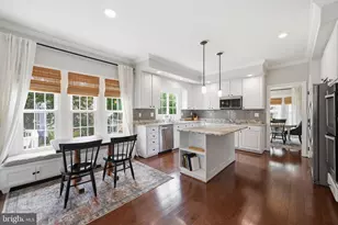 21406 Manor View Cir, Germantown, MD 20876 - Photo 10