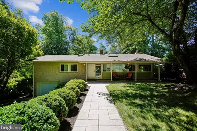 8308 Lilly Stone Drive, Bethesda, MD 20817 - Photo 2