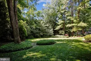 8308 Lilly Stone Dr, Bethesda, MD 20817 - Photo 56