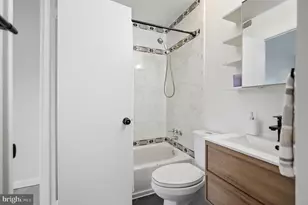 2 Bush Hill Ct, Gaithersburg, MD 20882 - Photo 26