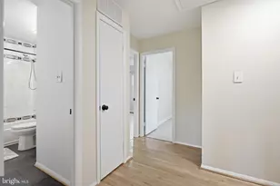 2 Bush Hill Ct, Gaithersburg, MD 20882 - Photo 20