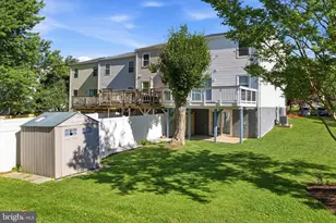 2 Bush Hill Ct, Gaithersburg, MD 20882 - Photo 46