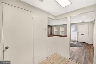 9668 Brassie Way, Montgomery Village, MD 20886 - Photo 14