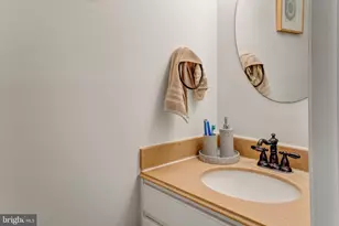 20403 Ivybridge Ct, Montgomery Village, MD 20886 - Photo 20