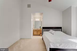 20403 Ivybridge Ct, Montgomery Village, MD 20886 - Photo 24