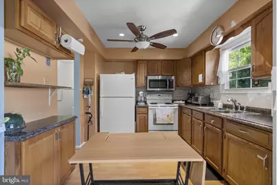4505 Cannes Lane, Olney, MD 20832 - Photo 10