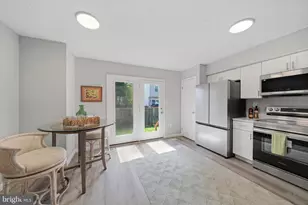 12501 Coral Grove Pl, Germantown, MD 20874 - Photo 8