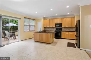 2943 St Helen Cir, Silver Spring, MD 20906 - Photo 10