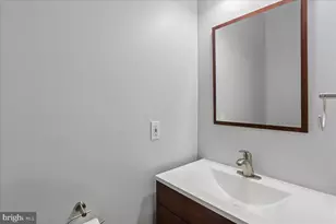 2943 St Helen Cir, Silver Spring, MD 20906 - Photo 32