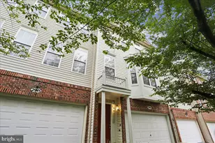 2943 St Helen Cir, Silver Spring, MD 20906 - Photo 2