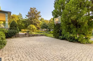 3626 Raymond St, Chevy Chase, MD 20815 - Photo 6