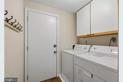 1429 Longhill Drive, Potomac, MD 20854 - Photo 22