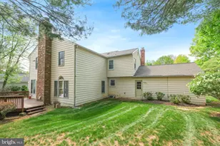 1429 Longhill Dr, Potomac, MD 20854 - Photo 18