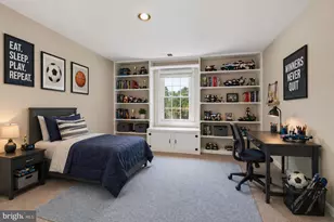 1429 Longhill Dr, Potomac, MD 20854 - Photo 22