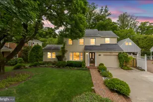 7822 Moorland Ln, Bethesda, MD 20814 - Photo 1