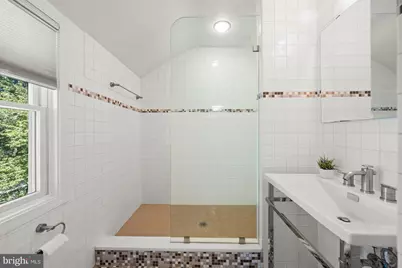 8800 Maywood Avenue, Silver Spring, MD 20910 - Photo 20