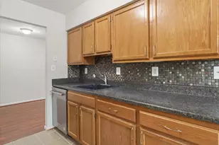 20062 Appledowre Cir, Germantown, MD 20876 - Photo 14