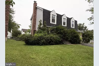 19017 McFarlin Drive, Germantown, MD 20874 - Photo 2