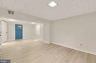 11601 Magruder Ln, Rockville, MD 20852 - Photo 34