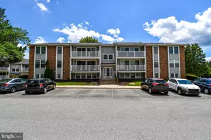 301 Palmspring Dr, Gaithersburg, MD 20878 - Photo 1