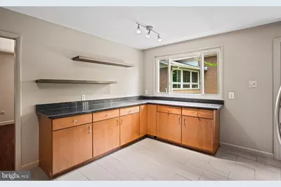 6428 Earlham Drive, Bethesda, MD 20817 - Photo 10
