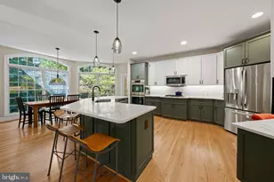 7410 Honesty Way, Bethesda, MD 20817 - Photo 16