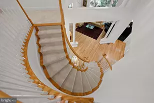 7410 Honesty Way, Bethesda, MD 20817 - Photo 28