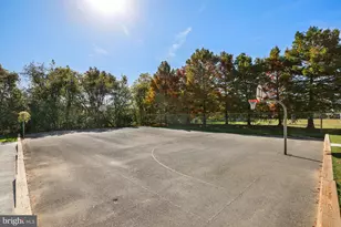 19104 Gunnerfield Ln, Germantown, MD 20874 - Photo 56