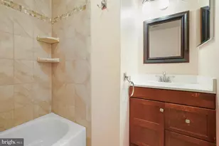 106 Autumn Flower Ln, Gaithersburg, MD 20878 - Photo 24