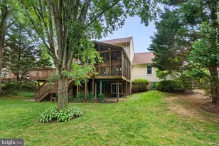 5820 Magic Mountain Dr, Rockville, MD 20852 - Photo 52
