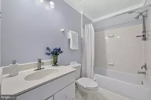 105 Watkins Overlook, Rockville, MD 20850 - Photo 34