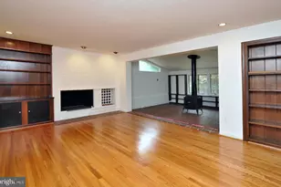7024 Richard Dr, Bethesda, MD 20817 - Photo 4