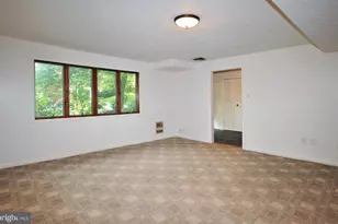 7024 Richard Dr, Bethesda, MD 20817 - Photo 14