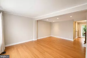 17231 Epsilon Pl, Derwood, MD 20855 - Photo 2