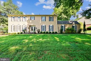 10500 Tyler Terrace, Potomac, MD 20854 - Photo 2