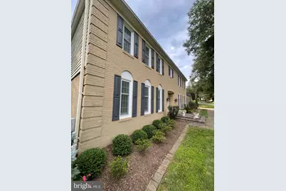 10500 Tyler Terrace, Potomac, MD 20854 - Photo 2
