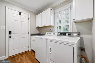 10500 Tyler Terrace, Potomac, MD 20854 - Photo 24