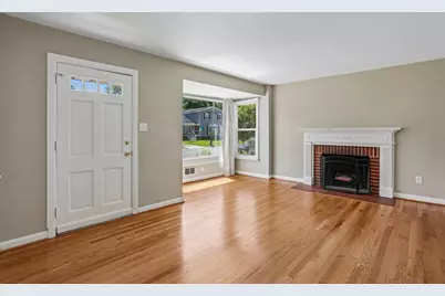 11105 Stillwater, Kensington, MD 20895 - Photo 2