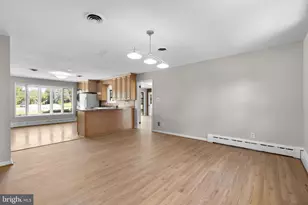 18015 Muncaster Rd, Rockville, MD 20855 - Photo 20