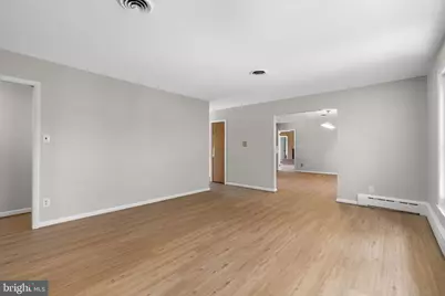 18015 Muncaster Road, Rockville, MD 20855 - Photo 24