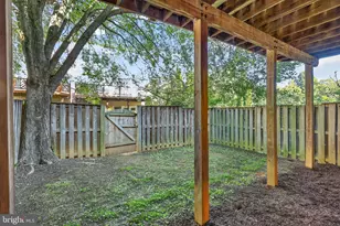 13315 Sunny Brooke Pl, Potomac, MD 20854 - Photo 48