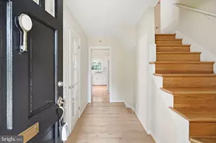 8406 Geneva Mason Rd, Potomac, MD 20854 - Photo 2