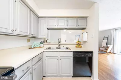 26000 Brigadier Place #J, Damascus, MD 20872 - Photo 12