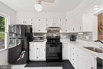 19242 Wheatfield Terrace, Gaithersburg, MD 20879 - Photo 12