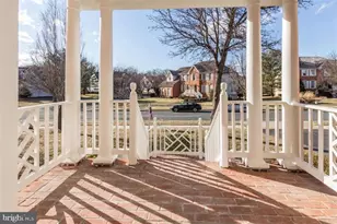 14213 Floral Park Dr, North Potomac, MD 20878 - Photo 2