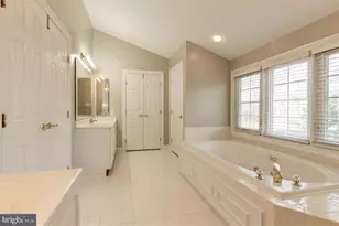 14213 Floral Park Dr, North Potomac, MD 20878 - Photo 26