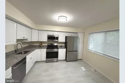 886 New Mark Esplanade, Rockville, MD 20850 - Photo 10