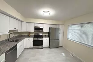 886 New Mark Esplanade, Rockville, MD 20850 - Photo 10