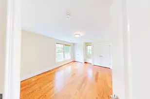 6403 Earlham Dr, Bethesda, MD 20817 - Photo 40